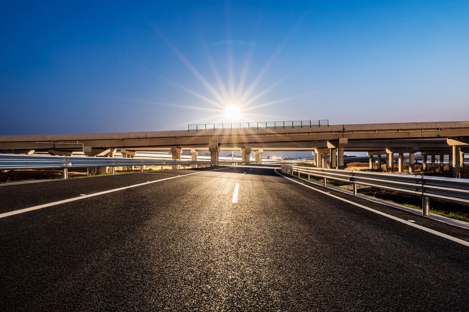 vista de puente de autovía